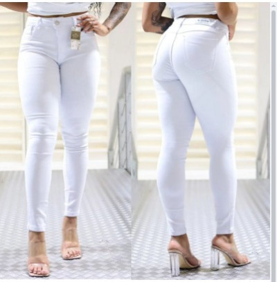 CalÃ§a jeans feminina branca de sarja belo fio - Plus Size