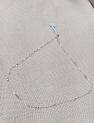 Colar Prateado Bolinhas Minimalista