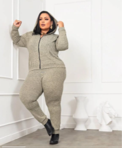 Conjunto Moletom Plus Size com ZÃÂ­per e Capuz