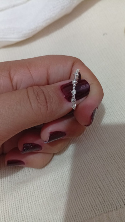 Anel Semijoia Prata com Detalhes de CoraÃÂ§ÃÂµes e ZircÃÂ´nias