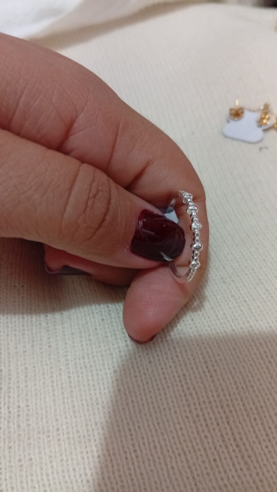 Anel Delicado em Prata com ZircÃÂ´nias Brilhantes
