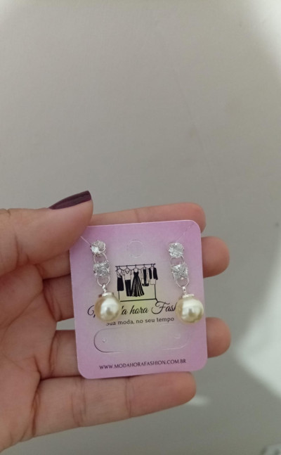 Brinco Glam PÃÂ©rola e Cristais